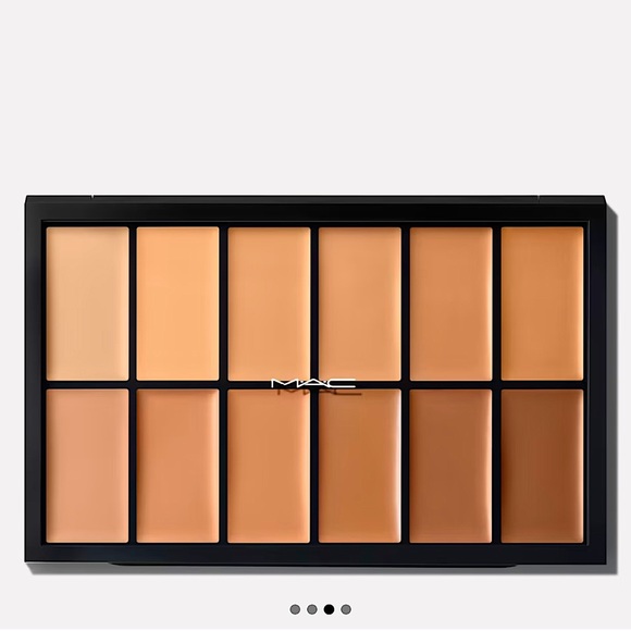 PRO PALETTE FULL COVERAGE FOUNDATION X 12
CA $84.00 - Picture 1 of 3